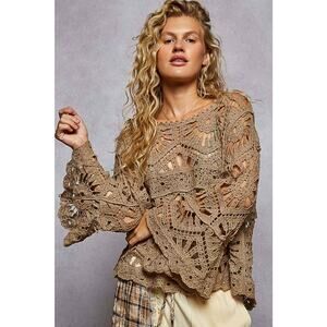 POL-Boho Round neck 3/4 sleeve crochet cropped top Olive Color
